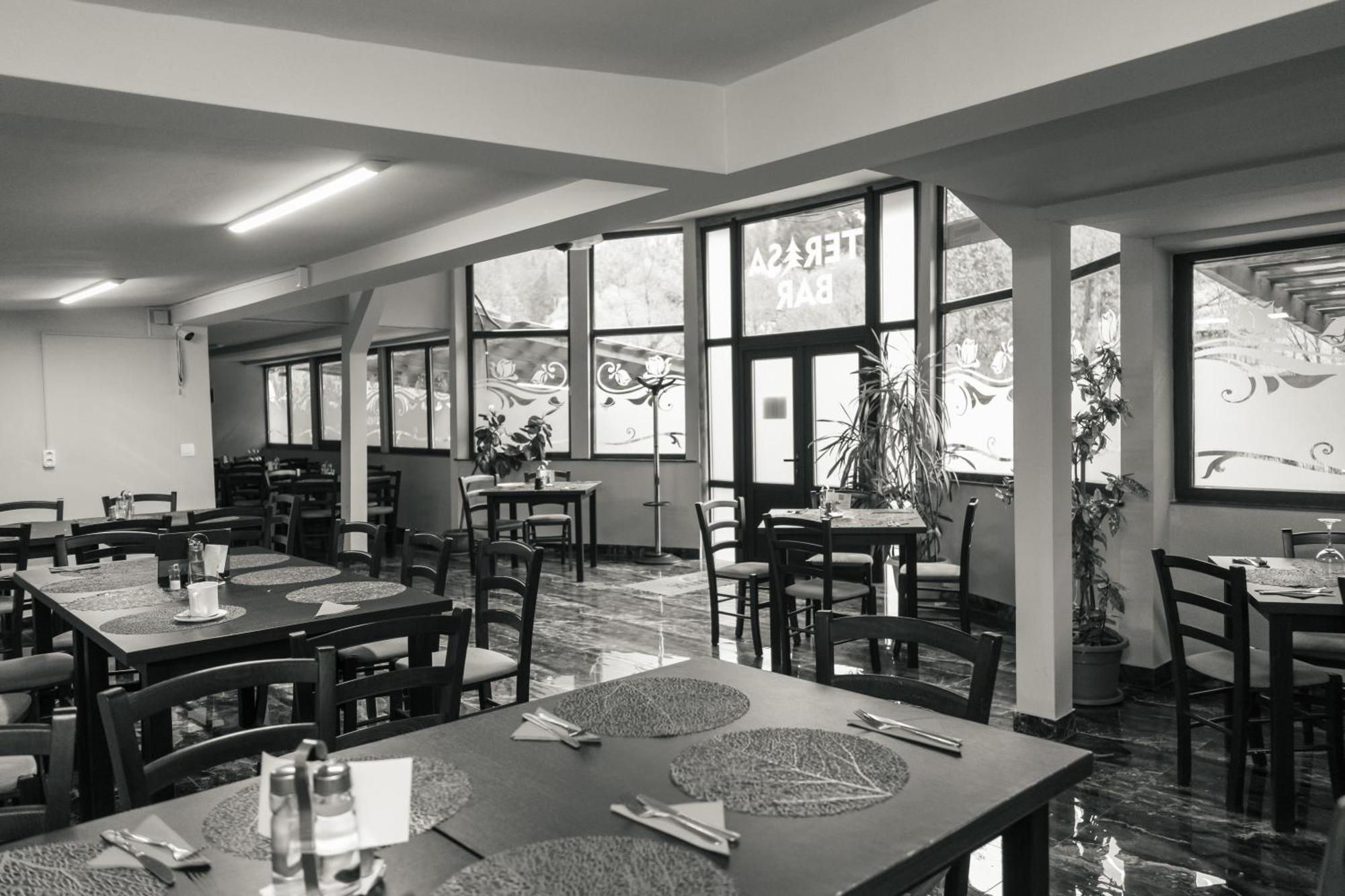 Vila Bradul Lacu Roșu Extérieur photo